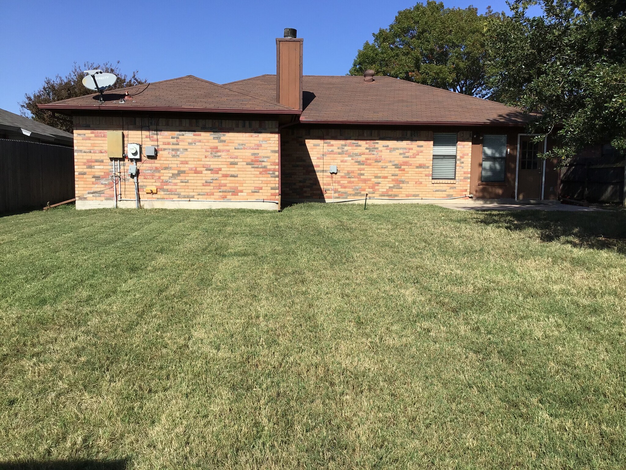 Building Photo - 6349 Hunters Glen Dr