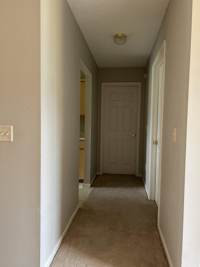 Building Photo - 167 Wayfair Ln