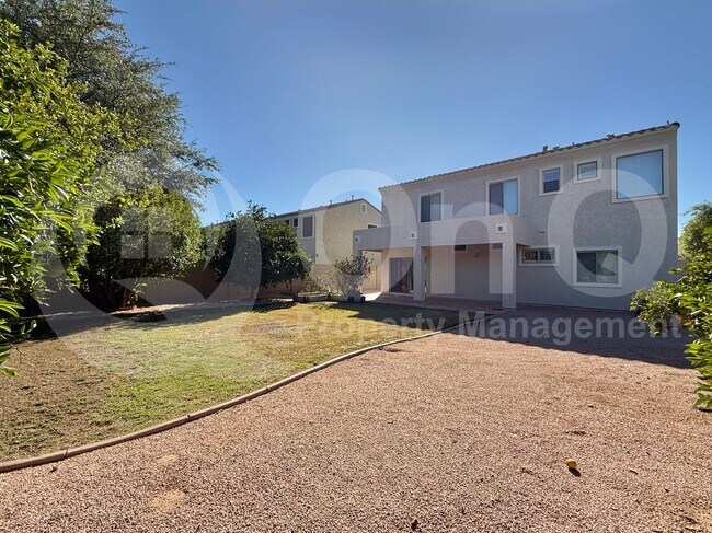 Building Photo - 16803 N 50th Way