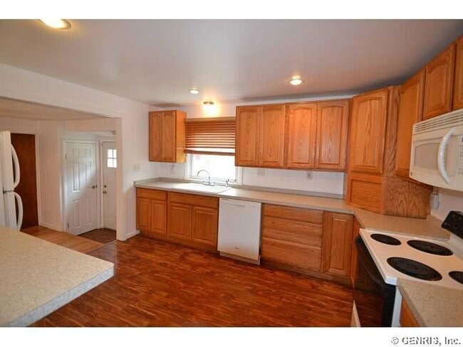 Building Photo - 126 Colin St