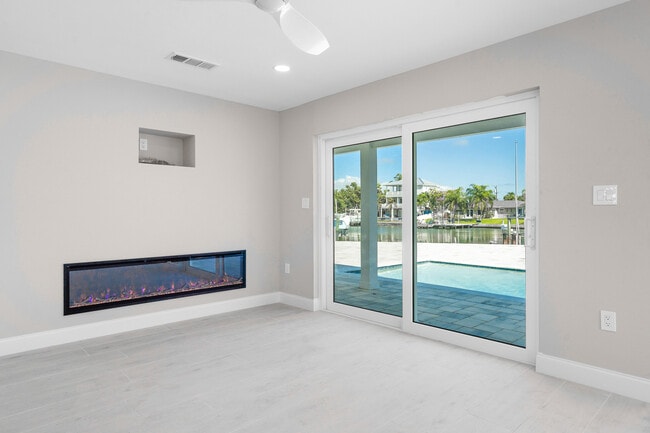 Building Photo - 4107 Miller Dr