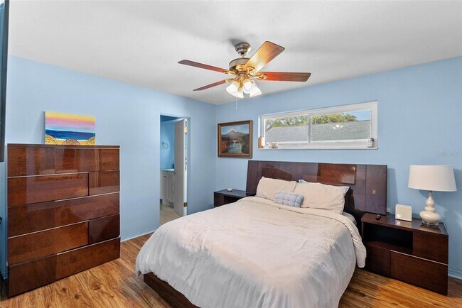 Building Photo - 1191 87th Ave N