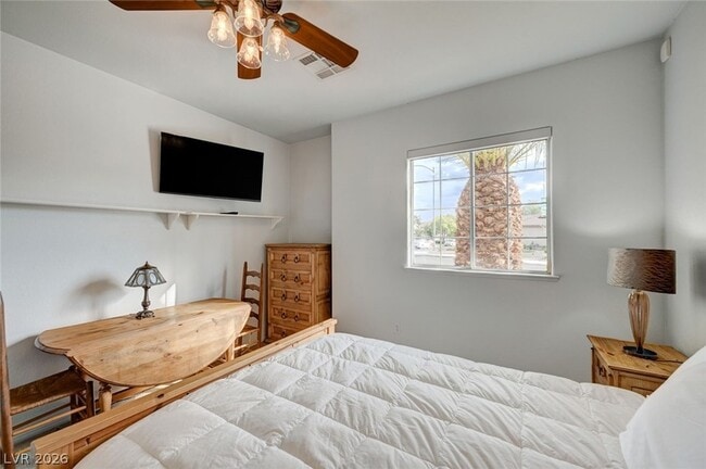 Building Photo - 2288 Tedesca Dr