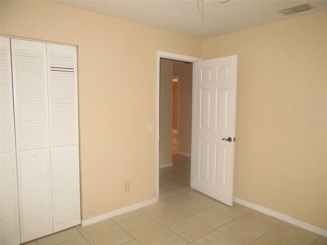 Building Photo - 1620 Maracaibo St