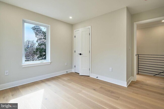 Building Photo - 9300 Riggs Rd