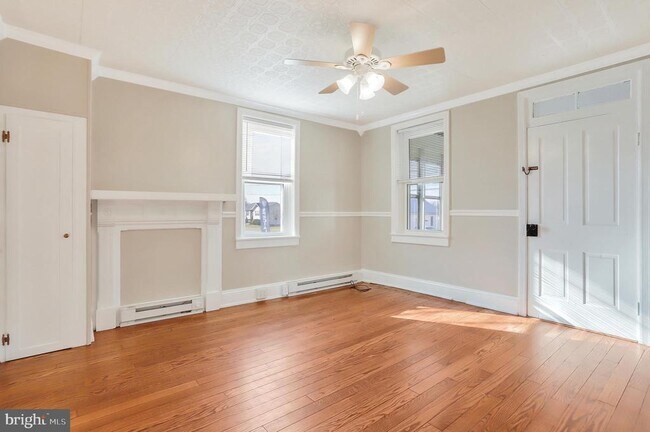 Building Photo - 8964 Anthony Hwy