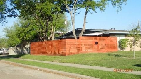 Building Photo - 701 Royal Crest Dr