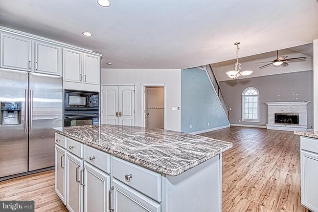 Building Photo - 5004 Warwick Hills Ct