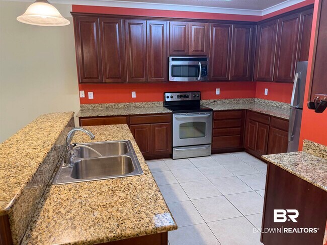 Building Photo - 501 Cotton Creek Dr
