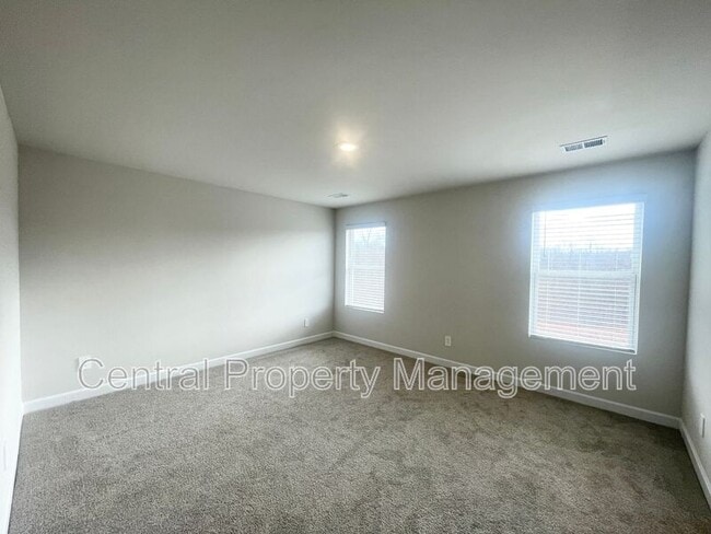 Building Photo - 671 Cozy Blf Rd