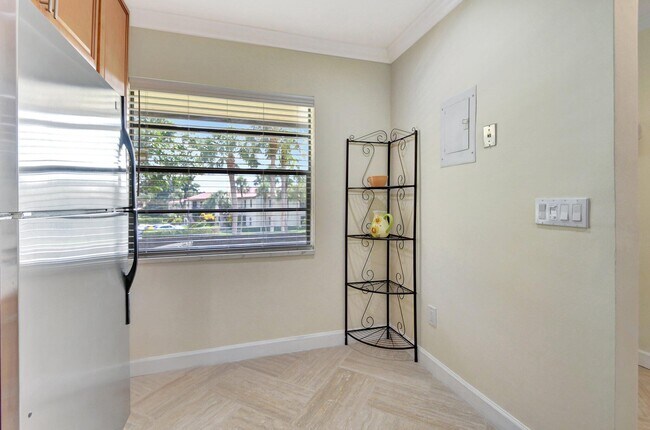 Building Photo - 21209 Lago Cir