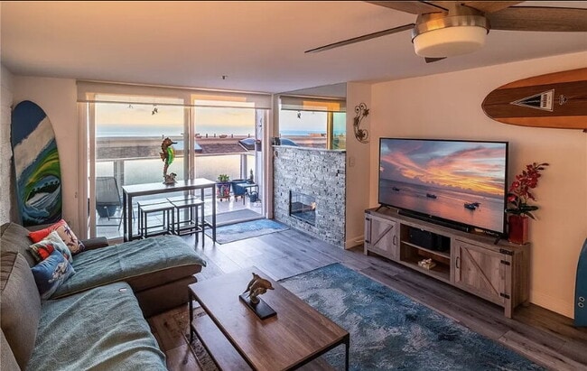 Building Photo - The beach home you have been dreaming of! ...