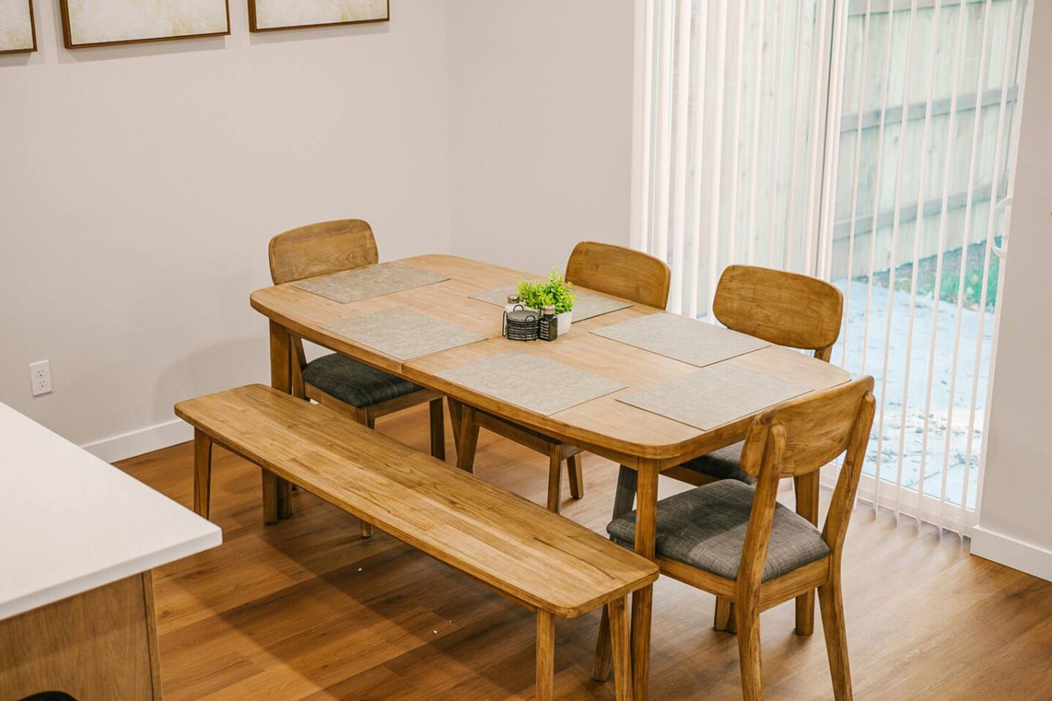 Building Photo - 3202 NW Division St