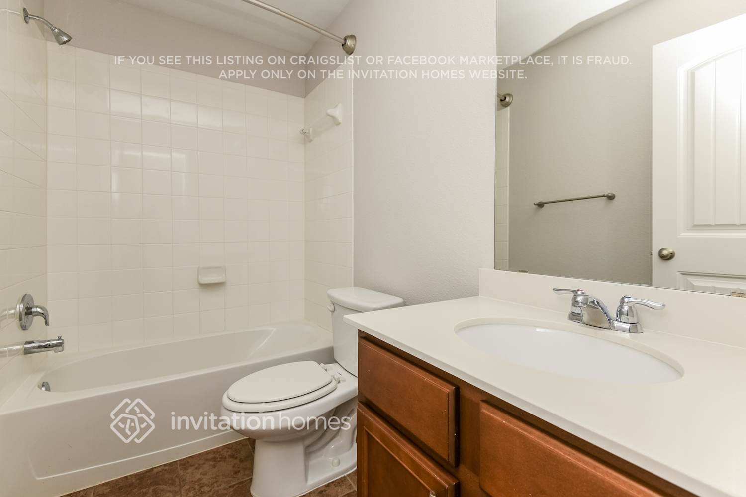 Building Photo - 224 Chimney Rock Dr