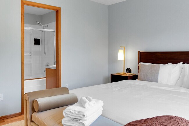 Building Photo - 7415 204th St SW