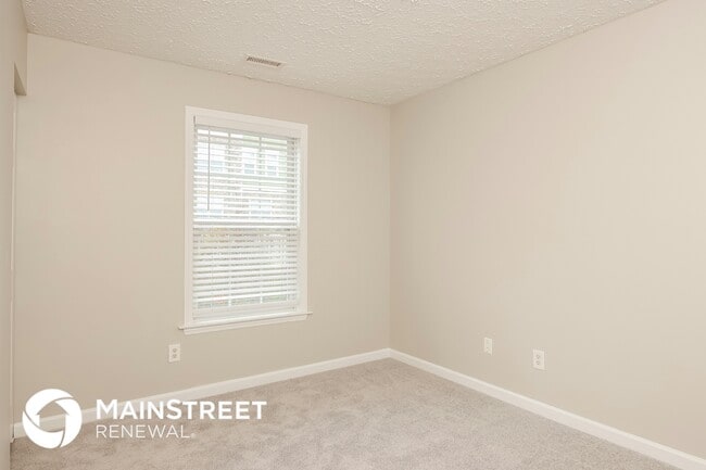 Building Photo - 7025 Jeffreys Creek Ln