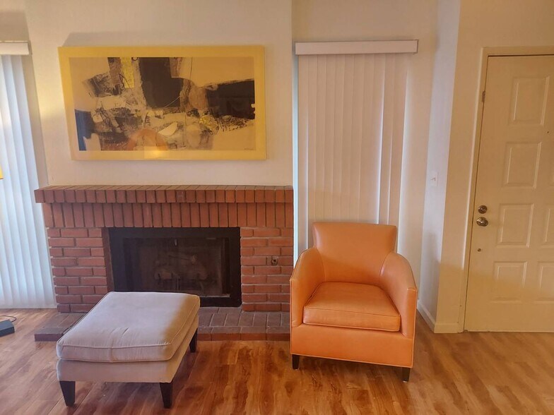 living room - 217 Ada Ave