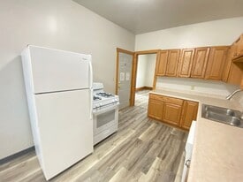 Building Photo - 2311 Olive Street