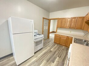 Building Photo - 2311 Olive St