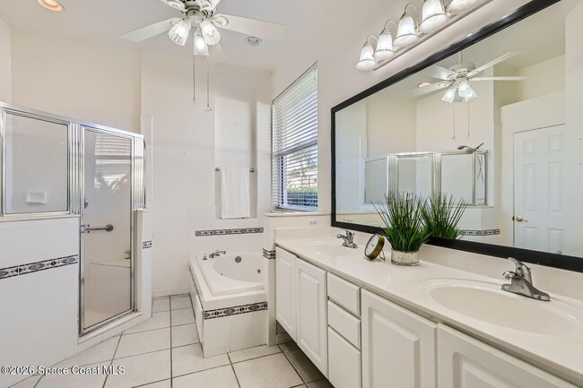 Building Photo - 796 Suntree Woods Dr
