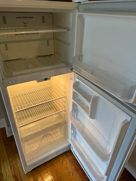 Building Photo - 1189 Commonwealth Ave