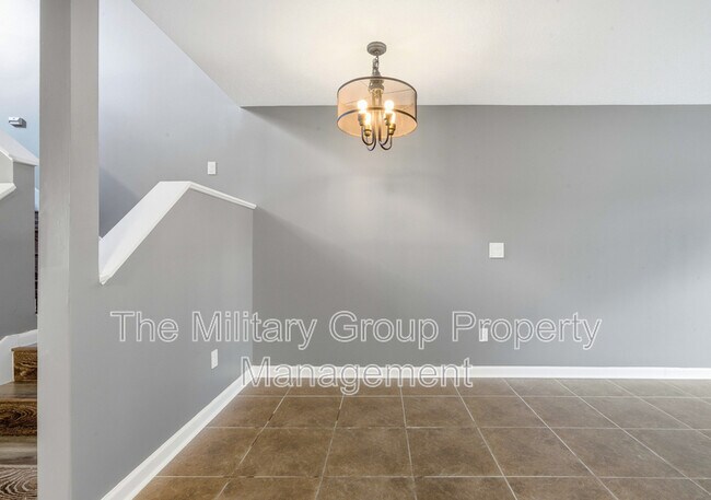 Building Photo - 3075 Falconer Dr