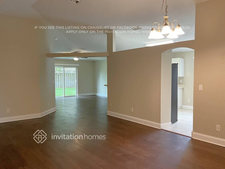 Building Photo - 2257 Deercroft Dr