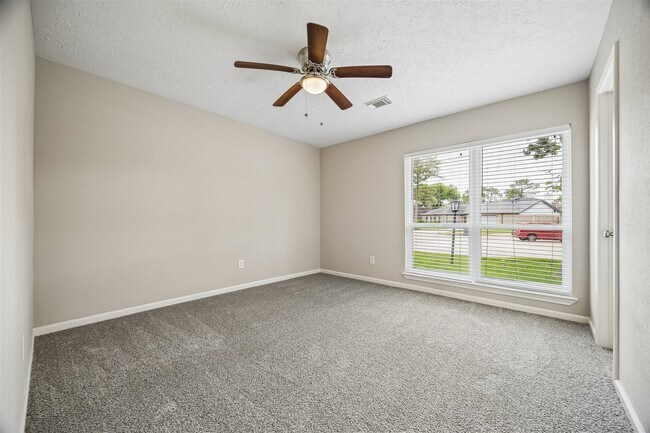Building Photo - 2414 Chelston Ct