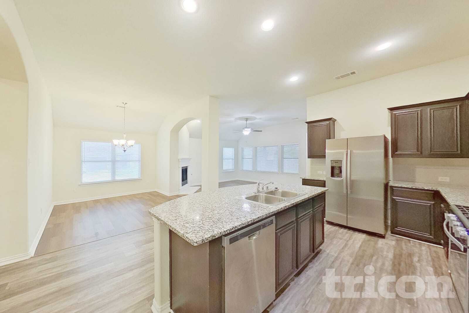 Building Photo - 1304 Meridian Dr