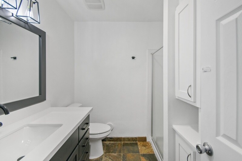 Building Photo - 3948 W 178th St