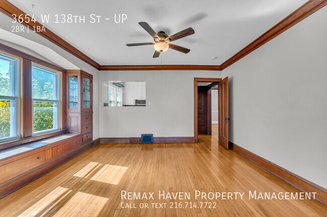 Building Photo - 3654 W 138th St