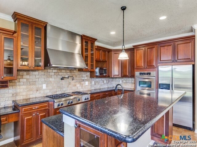 Building Photo - 109 Clear Water