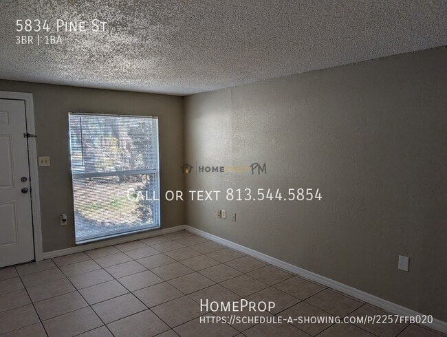 Building Photo - 5834 Pine St