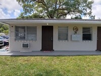 Building Photo - 1433 SW 24th Ct