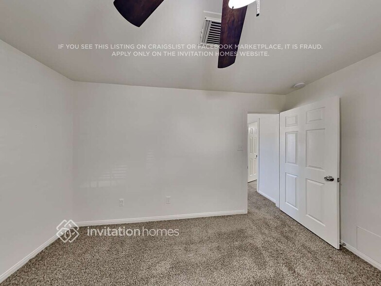 Building Photo - 907 Portsmouth Dr