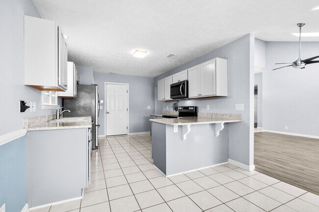 Building Photo - Golf Course Living Just Minutes from North Myrtle Beach – Long-Term Rental in Aberdeen