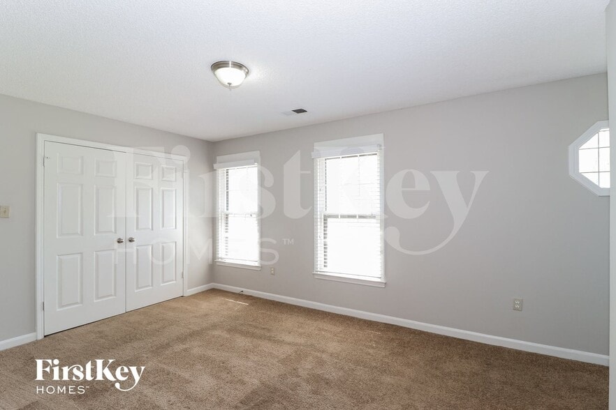 Building Photo - 8688 Chimneyrock Blvd.