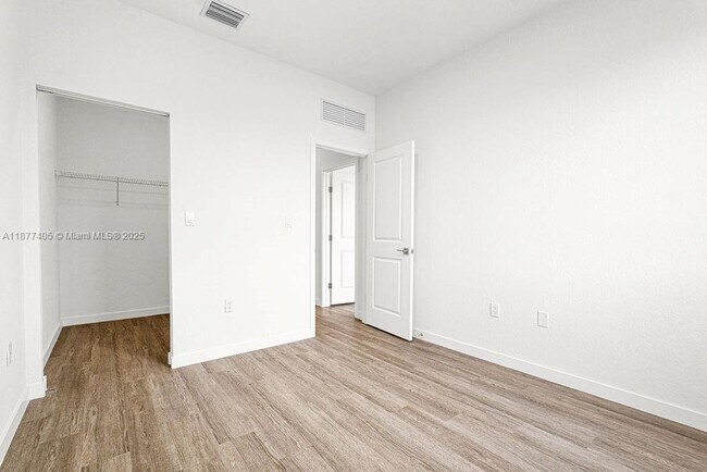 Building Photo - 22445 SW 125th Ave