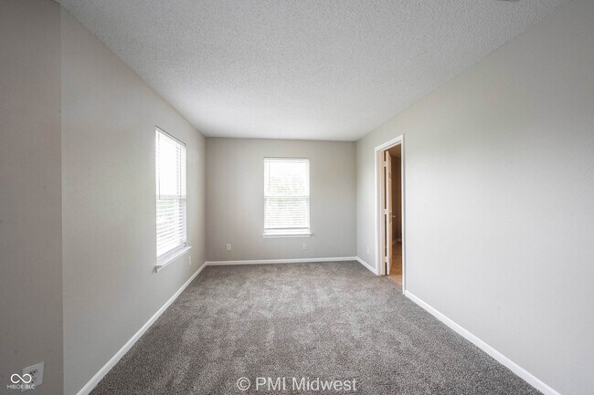 Building Photo - 7623 Hollow Reed Ct