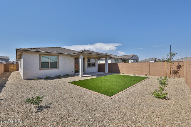 Building Photo - 25215 N 172nd Dr