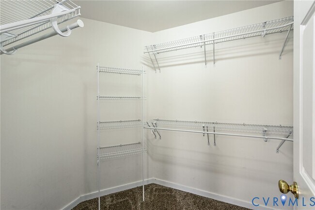 Building Photo - 4724 Coachmans Landing Ct