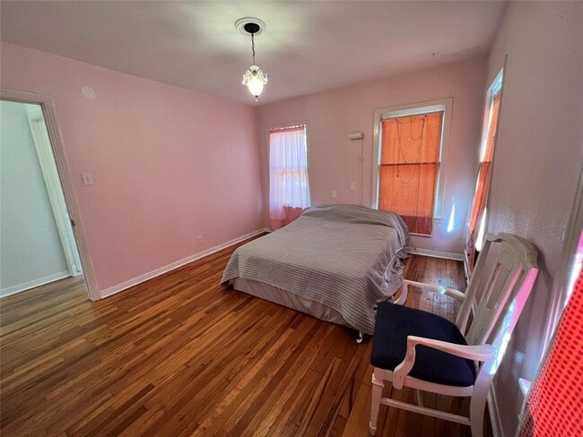 Building Photo - 4407 Lareina Dr