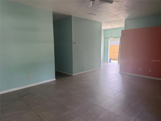 Building Photo - 58 Farmsworth Dr