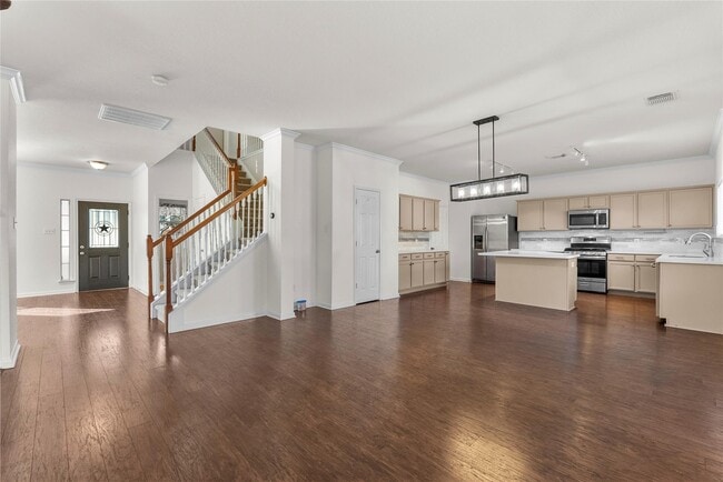 Building Photo - 542 Cedar Branch Dr