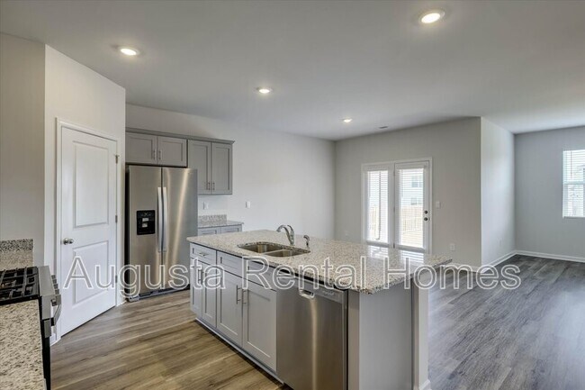 Building Photo - 1253 Birch Cir