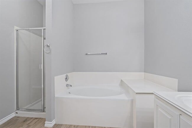 Building Photo - 1083 Zeus Cir
