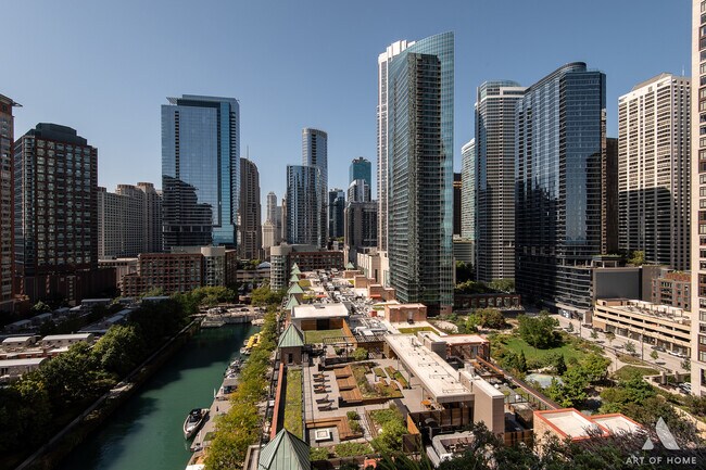 Building Photo - 474 N Lake Shore Dr