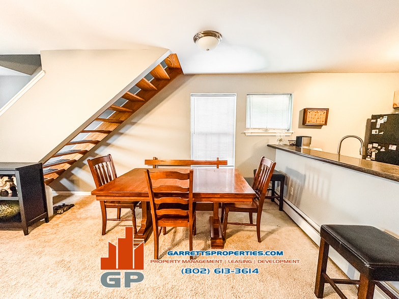 Building Photo - 183 Hildred Dr