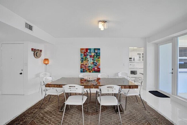 Building Photo - 3430 Galt Ocean Dr