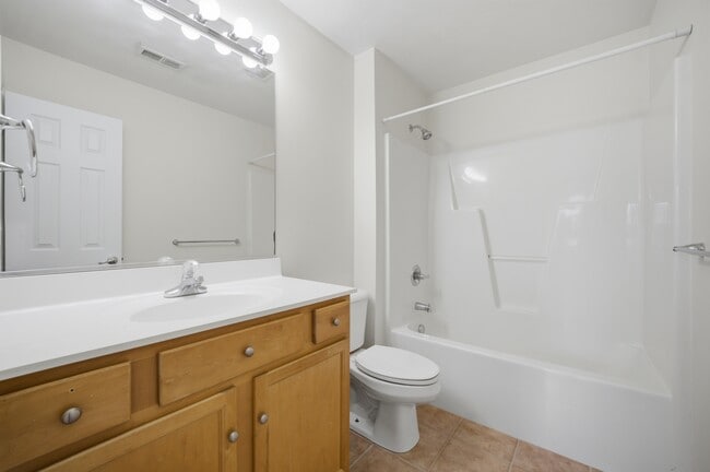 Building Photo - 5205 Pughsville Rd